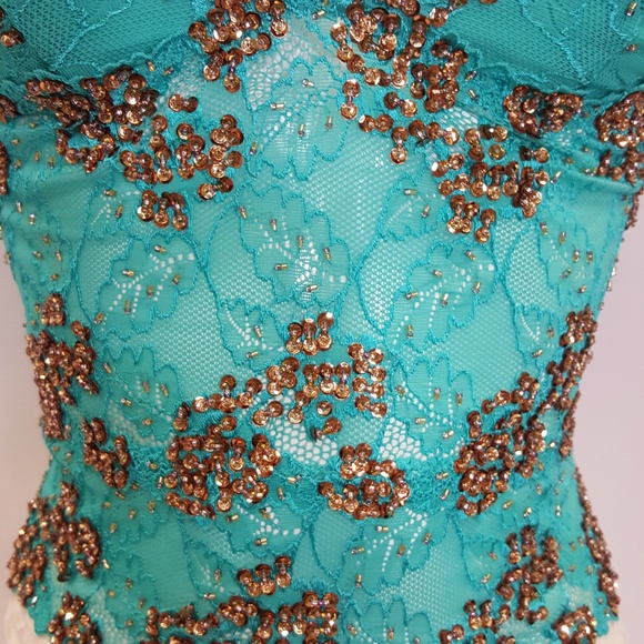 Beaded lace blouse top green bronze combination - Picture 3 of 6
